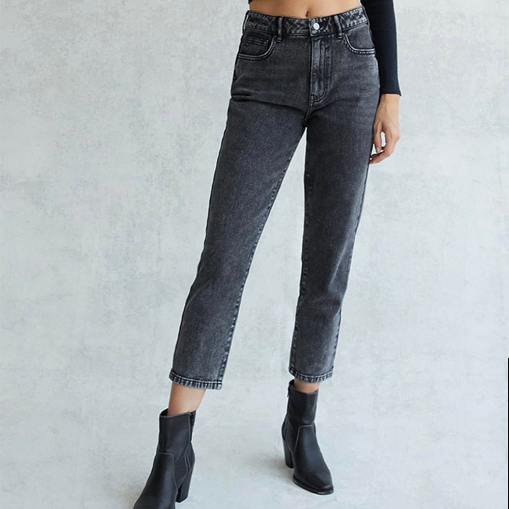 PacSun Black Mom Jeans